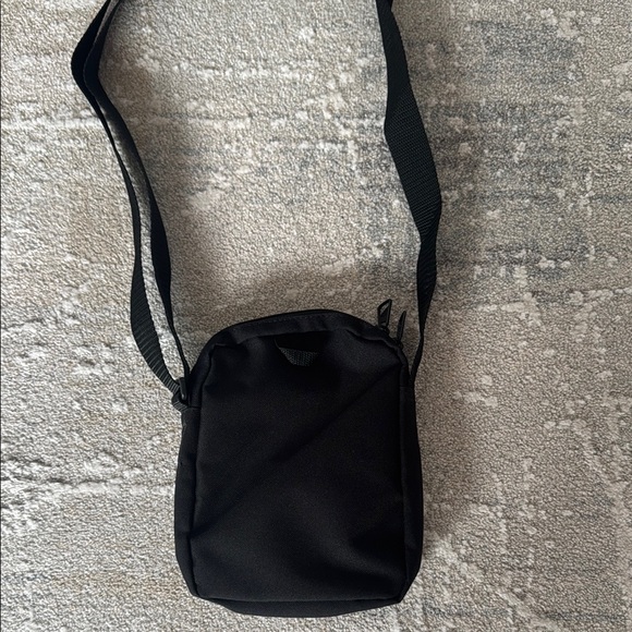Adidas Black Crossbody Bag - Picture 3 of 4